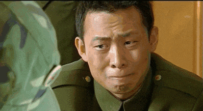 而春节档他们最强劲的对手,《红海行动》,主演是曾经的史今班长,张译