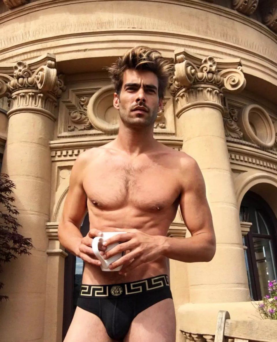 jon kortajarena 不仅是超模,还是gay圈模范!