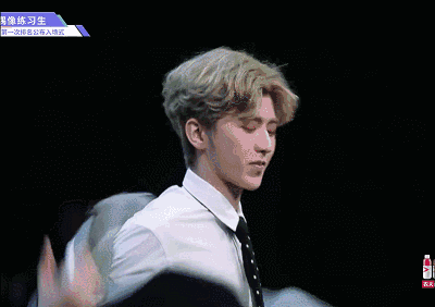 《偶像练习生》请了解一下,