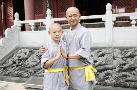 "武僧进城"将上映 释延俊释小松鬼马搭档备受关注