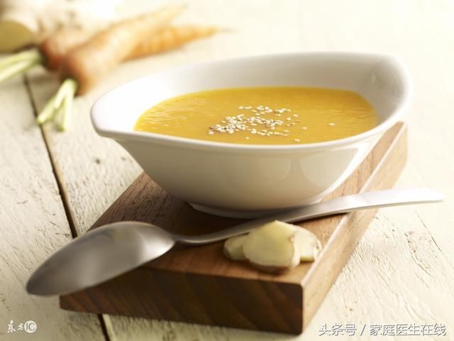 姜汤当然可以解酒,而且姜汤是一种解酒的良药,这是经过了科学验证的不