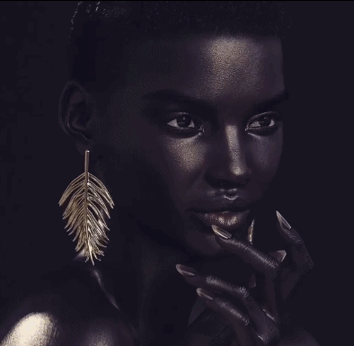 跟雀斑女孩miquela相比,黑人模特shudu更