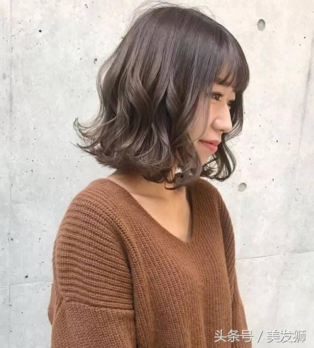 2018最火发型"齐脖烫"!美到爆表 适合二十岁的烫发