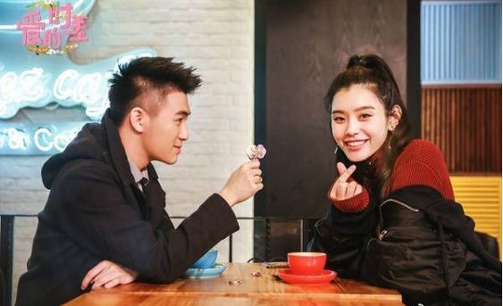 奚梦瑶维密一摔后成了综艺咖,年近30能否嫁入豪门还真有点悬