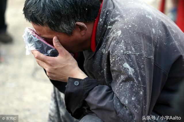 却有一群人正挥汗如雨,不辞辛劳地奋战着,他们就是遍布天南地北的农民