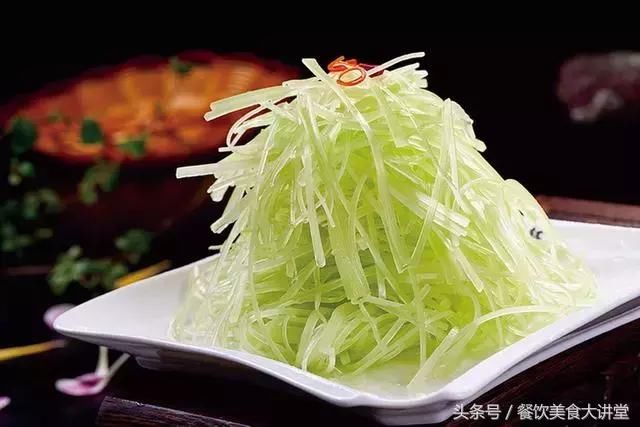 炝拌翠笋丝