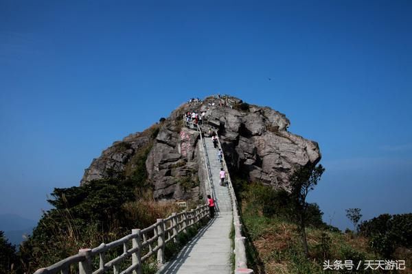 景点类型:其他 门票:7元 14,银瓶山 走进银瓶山