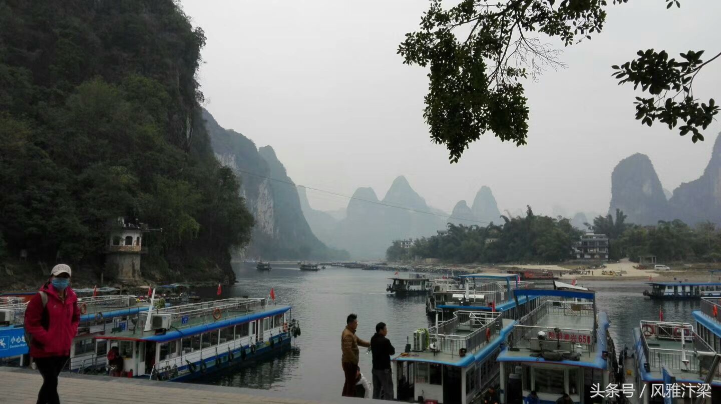 桂林阳朔码头和兴坪古镇,街头织布机,织布女人赚足了游人眼球