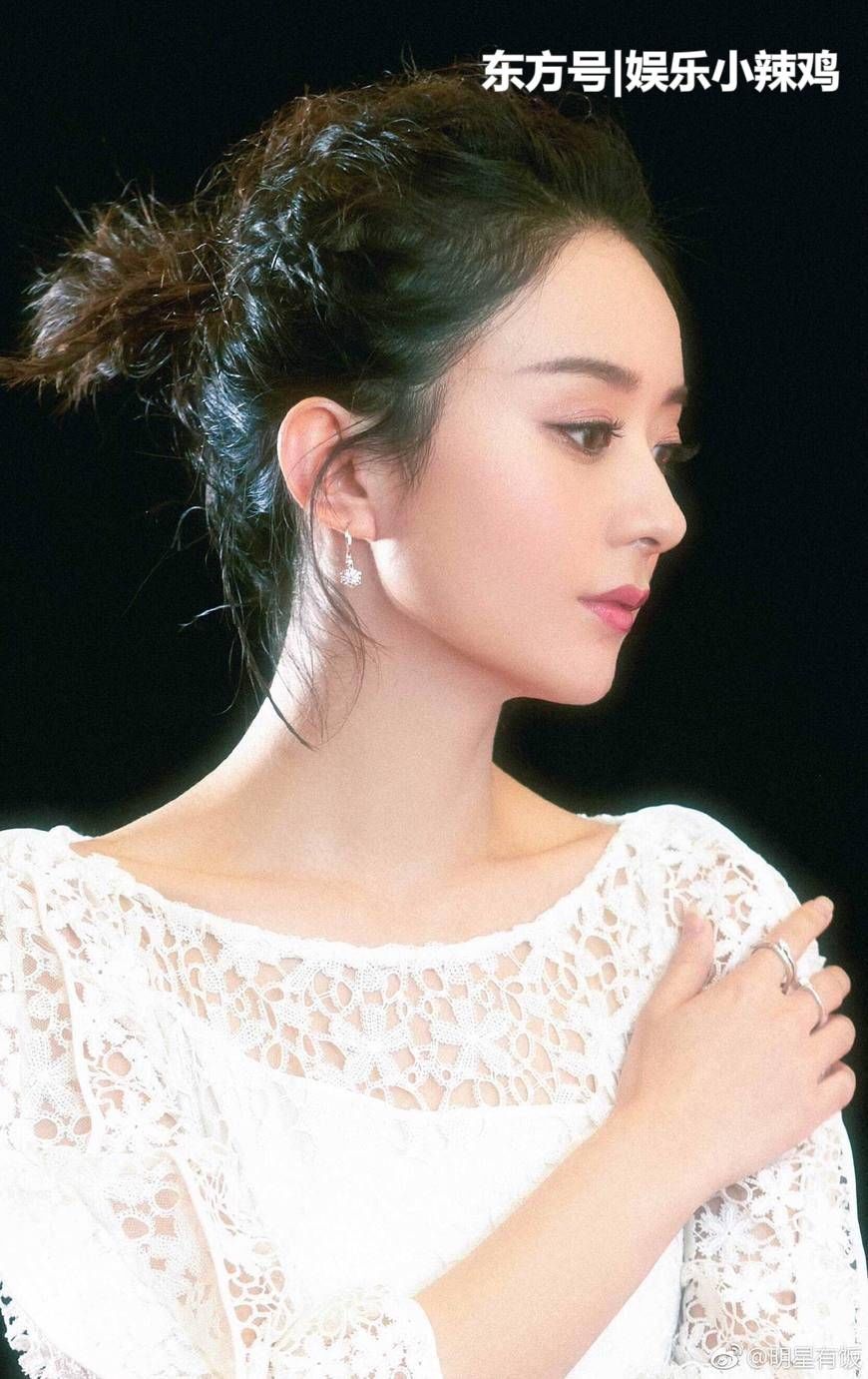 娱乐圈鼻子最美的四位女星,娜扎第四,刘亦菲第二,第一