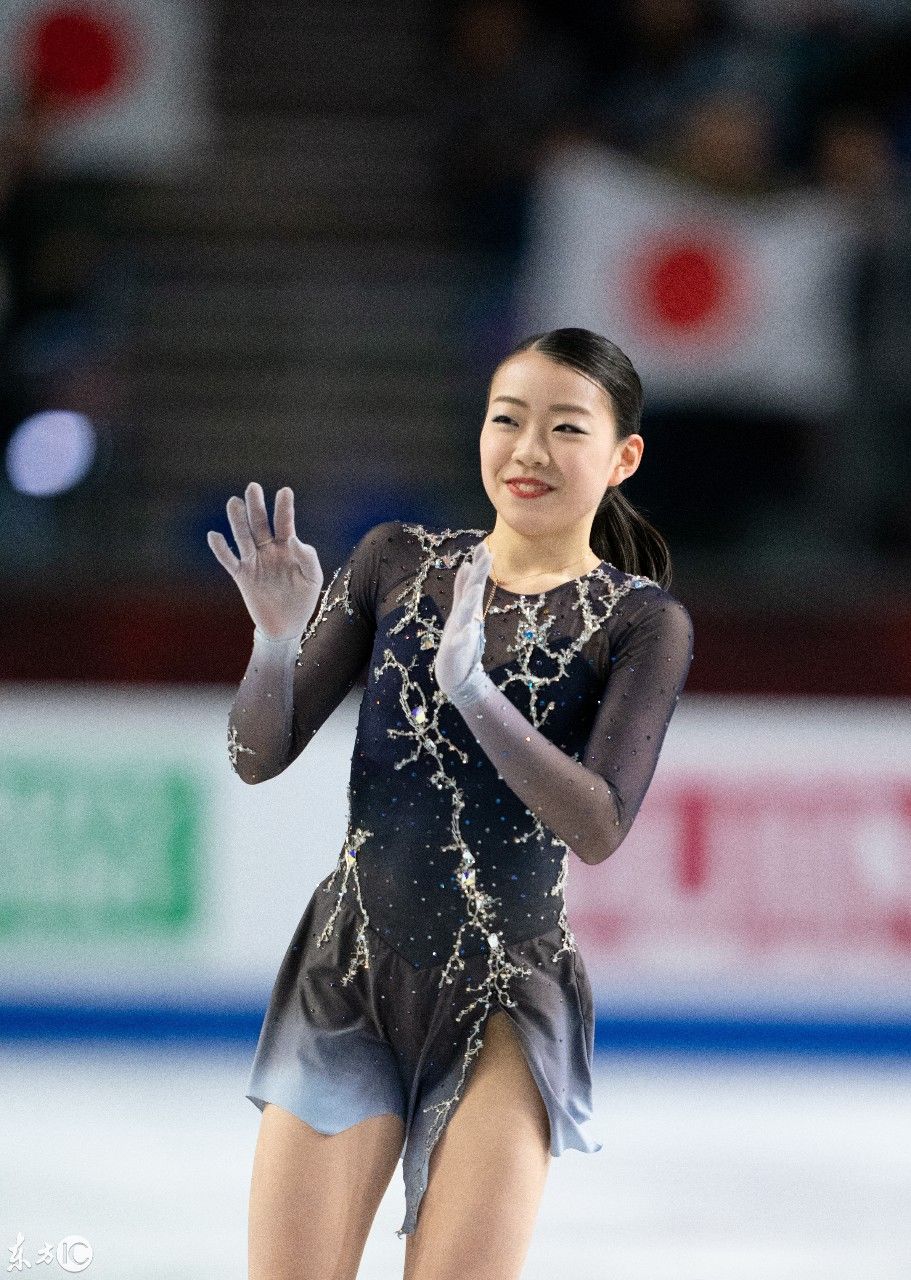 日本花样滑冰新秀纪平梨花夺得花滑总决赛女单冠军