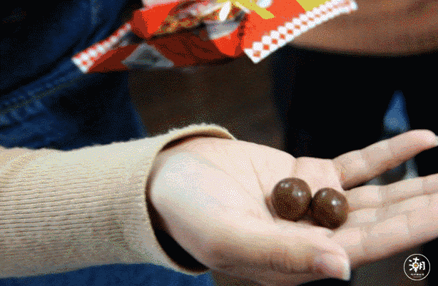 第一张图就看哭,曾经风靡少年时期的零食,还是以前的味道吗?