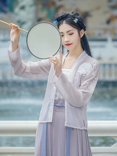 美人就如画中仙,汉服美人画卷之十六,娉婷袅娜仙姿玉貌,太美了