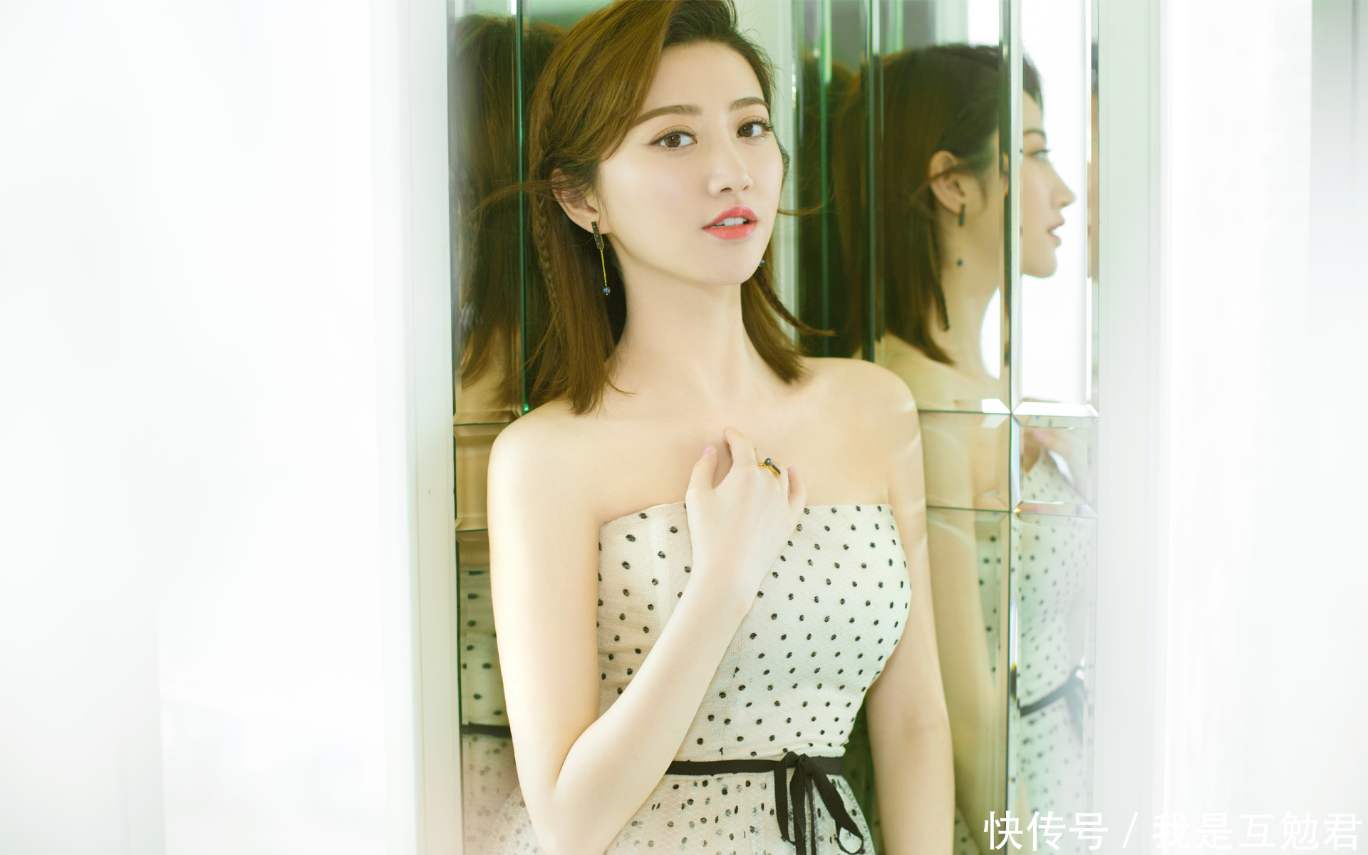 景甜性感甜美写真