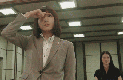 想剪齐刘海的妹子,arale真心希望你们谨慎谨慎再谨慎呐!