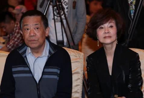 国家一级演员,76岁高明近照,德艺双馨与妻子相守50年无绯闻