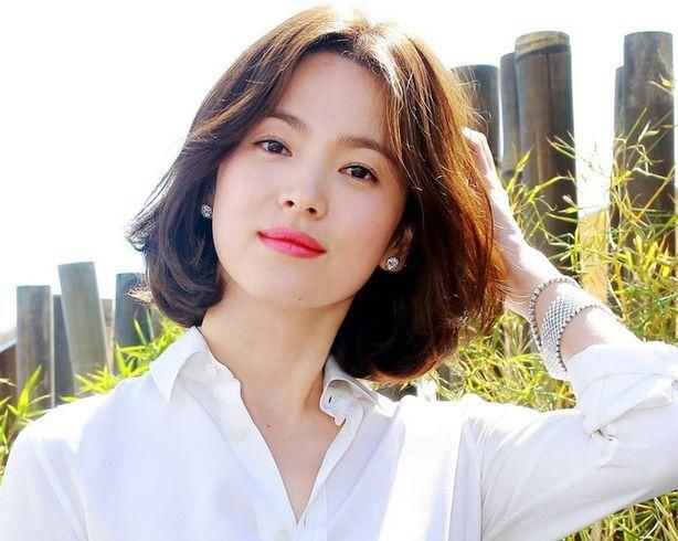 37岁的宋慧乔和35岁的米兰达可儿同减lob头 少女和大妈既视感图片