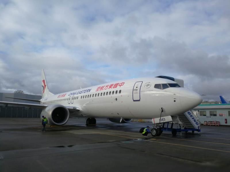 东航云南首架波音737max下周一首航,深圳上海可以拍!