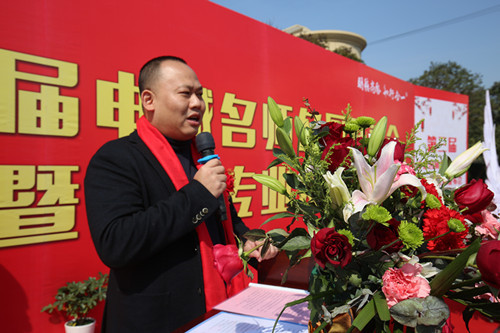 中国烹饪大师,上海市十大名厨邓修青发表重要讲话 上午12:00,随着