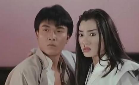 王小凤最露电影图片