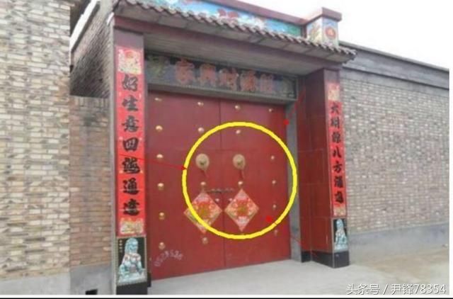 农村建房大门万万不能这样装,不然的话财神不进门