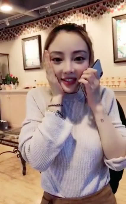 李小璐欢笑久违与视频v视频录搞怪不断粉碎哥哥现身之战视频图片