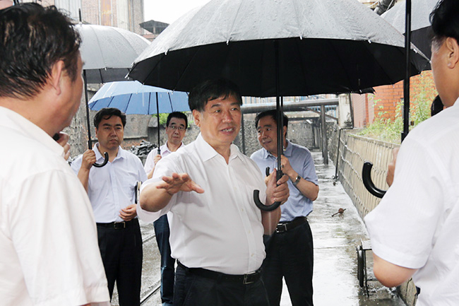 付建华在北京市门头沟矿区检查汛期安全生产工作