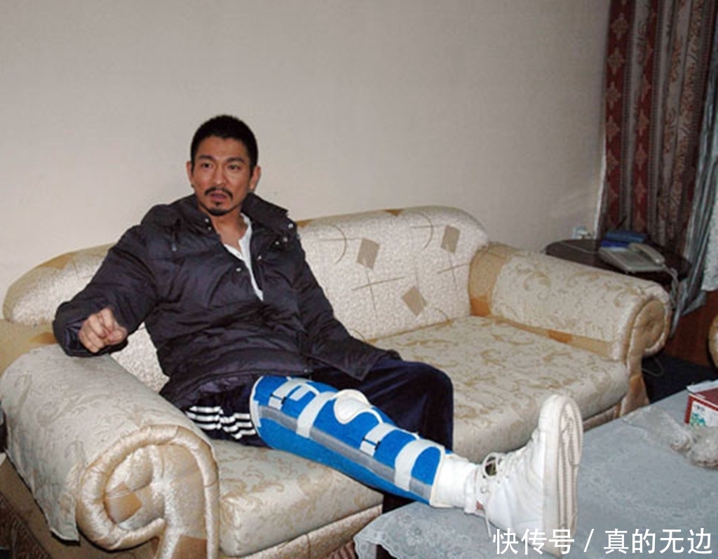 拍戏最拼命的6大明星,吴京差点摔死,而他领了三级残废