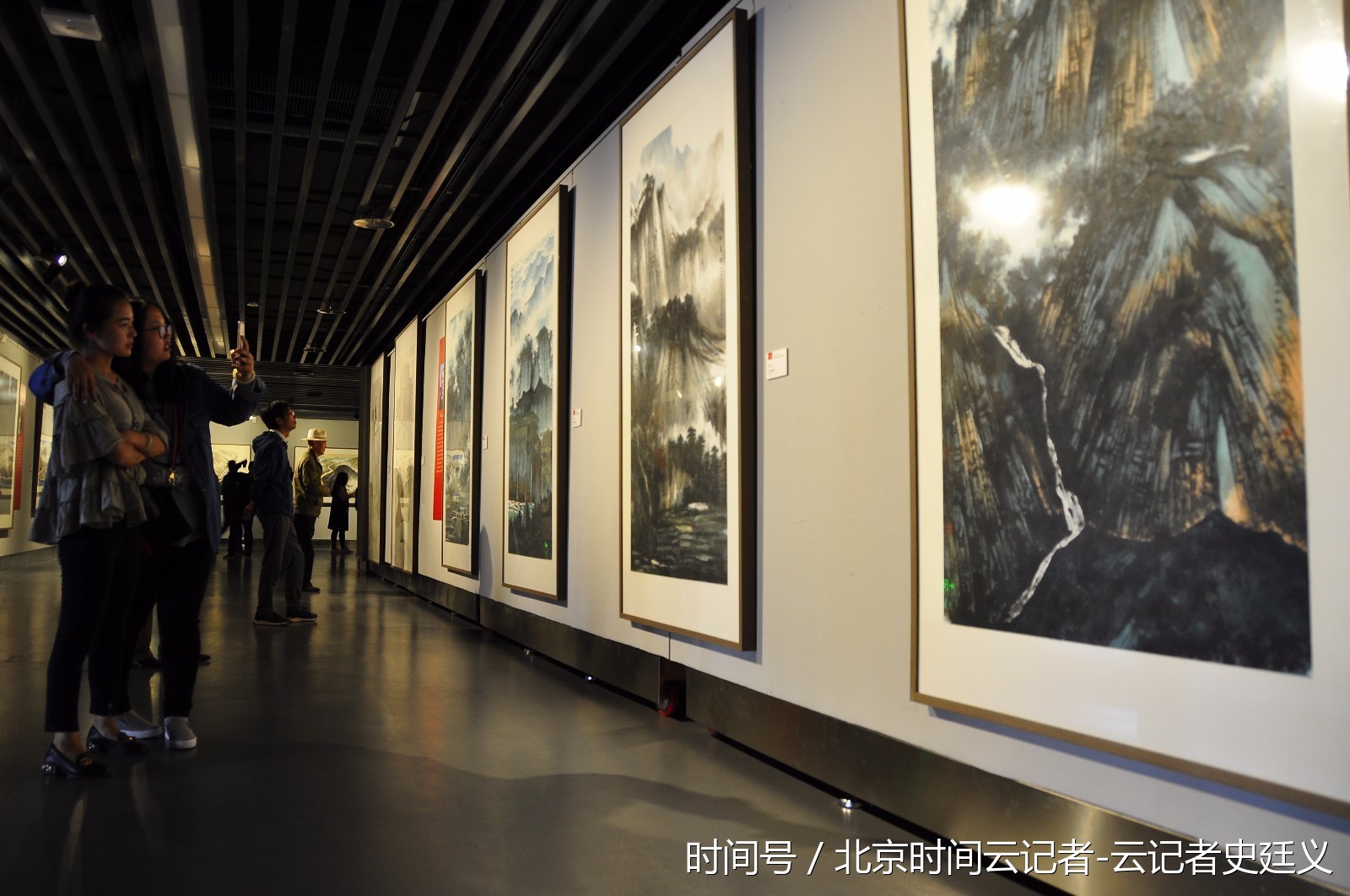 青海美术馆举行江苏省国画院中国画书法作品交流展