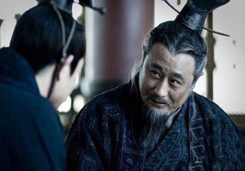 李斯究竟是有什么样才能让秦始皇重用,秦始皇之死和李斯有没有关系?
