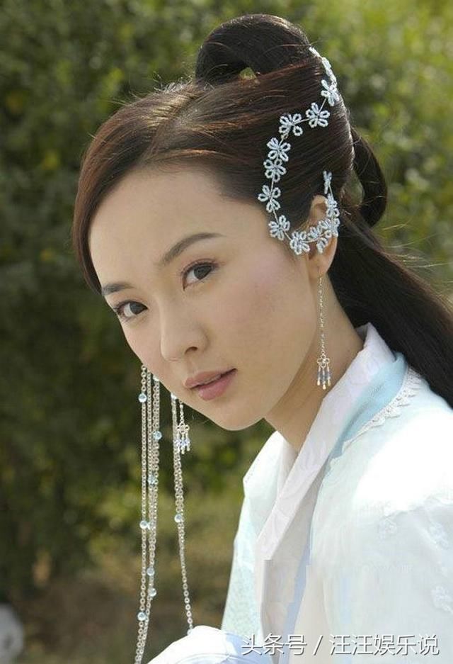 2006年《大清后宫之还君明珠,饰演戏班班主的女儿沈吟秋.