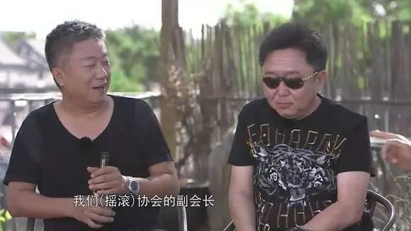 抽烟喝酒烫头玩摇滚 这才是"玩主"于谦的打开方式