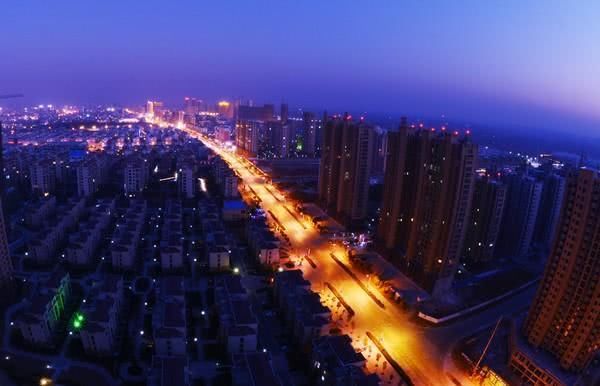 天长市,面积1770平方公里,下辖14个镇和1个街道,县域经济一直位列安徽