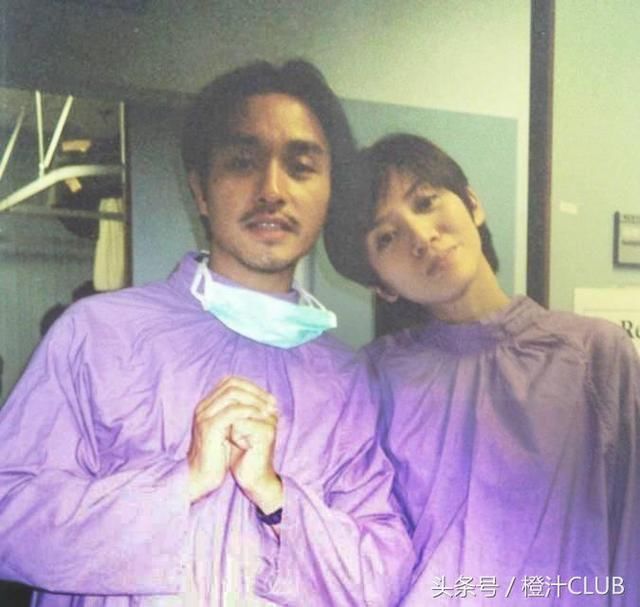 张国荣曾评价梅艳芳张曼玉和巩俐,称巩俐每部电影表演
