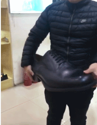 妹子,你这样打台球,暴露了自己女汉子的性格!