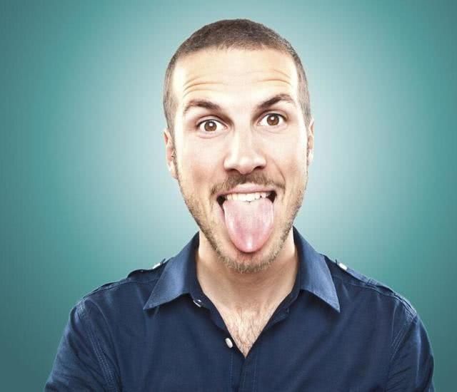 看舌头也可以反映身体健康?如果你是这4种,真的要提高