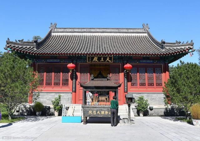 秦皇岛六大著名寺庙排行榜也是香火最旺的寺庙