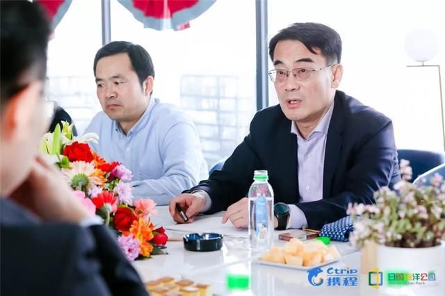 市文化和旅游局局长卢东磊