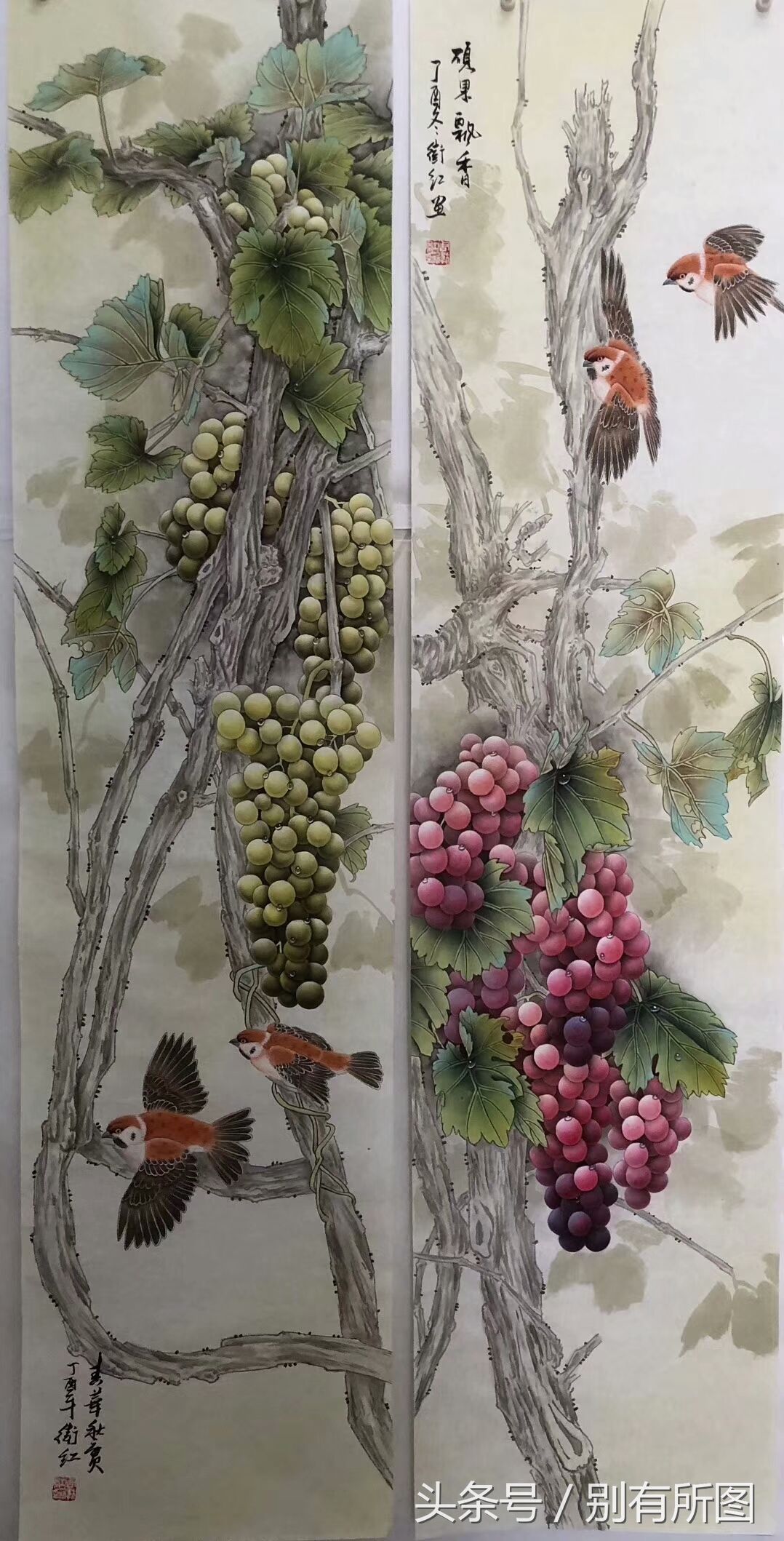 国画葡萄画精品欣赏,笔墨抒意,葡萄浸情,硕果累累葡萄
