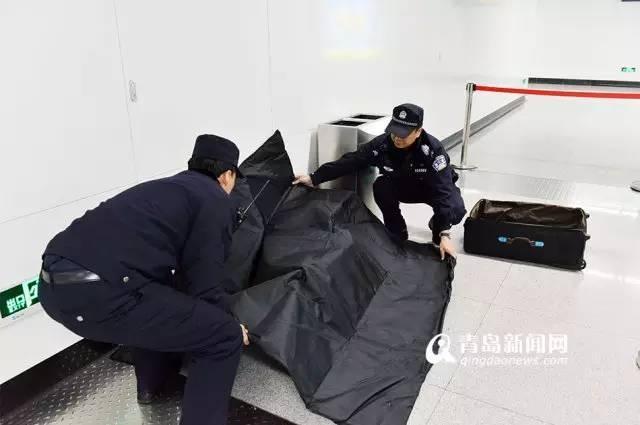 【地铁】厉害了!青岛地铁应急演练 发现可疑物秒处理
