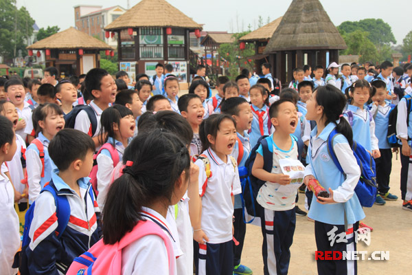 5月3日,中南大学第二附属小学开展了一次别有趣味的体验式"食育"研学