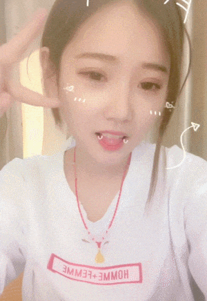 搞笑gif: 美女这么美, 还这么萌还让人活吗?