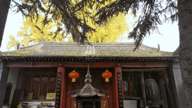 百塔寺 寺庙虽小却来头很大 百塔寺位于终南山北麓长安区王庄乡天子峪