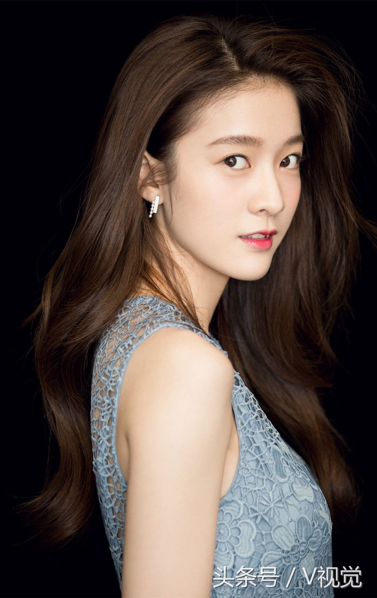 电视剧《福贵》中的女演员美食公告话题写如何图片