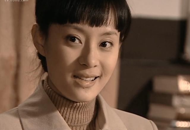 李云龙和老婆田雨在床上的话大有深意,不久赵刚便死了