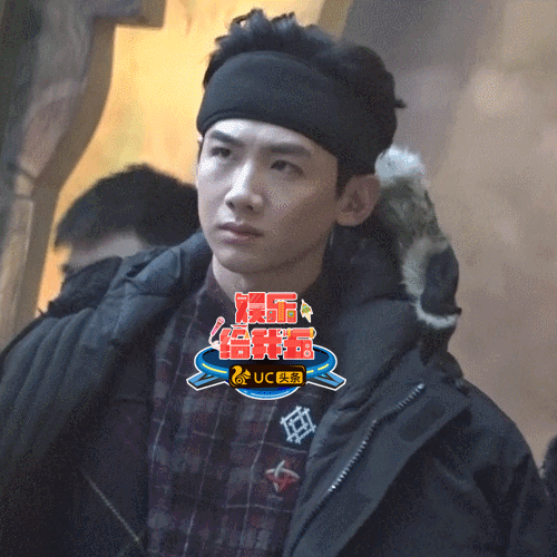 最近白敬亭在录制综艺节目《二十四小时》,前几天发布会现场小白可是