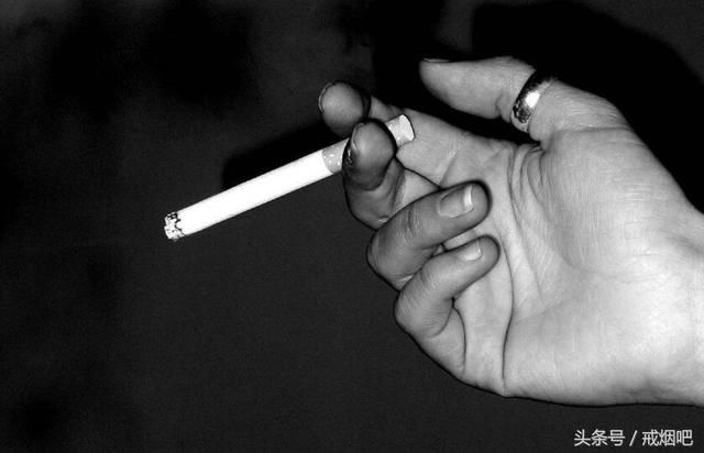 当然我不能一概而论,说只要是抽烟的人就是这样的绝对,也是不合乎