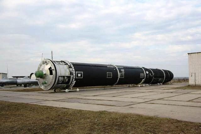它成为世界上最大,威力最大的导弹.