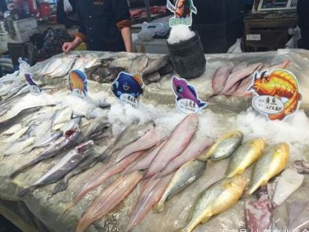 去菜市场买鱼时,有4种鱼不管多便宜都不要买,买了浪费