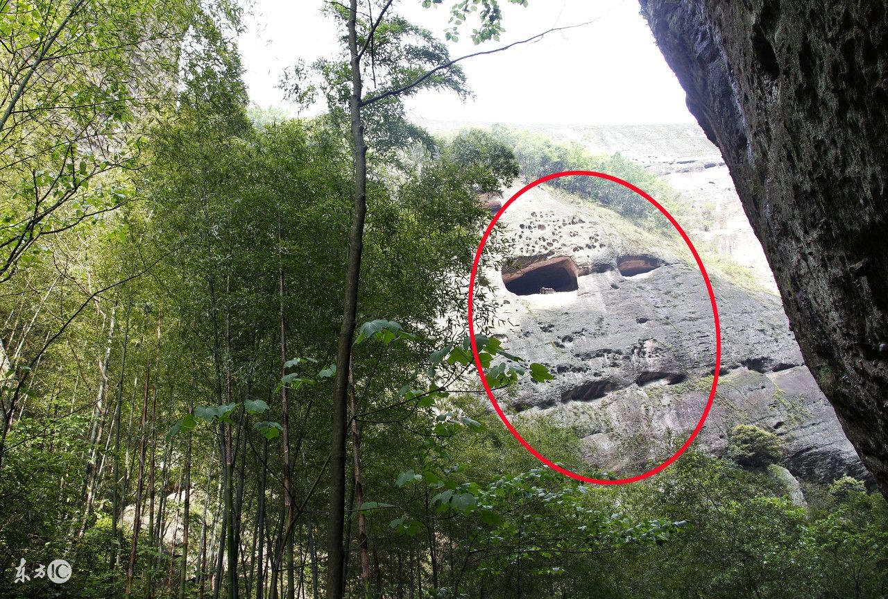 武夷山里半空中的棺材,中国千年未解之谜