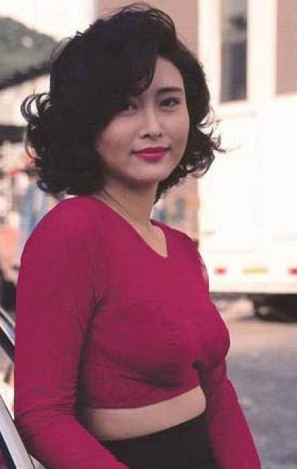 原来骨子最爱的还是她,闻得到的艳丽女人味,香港女演员叶玉卿